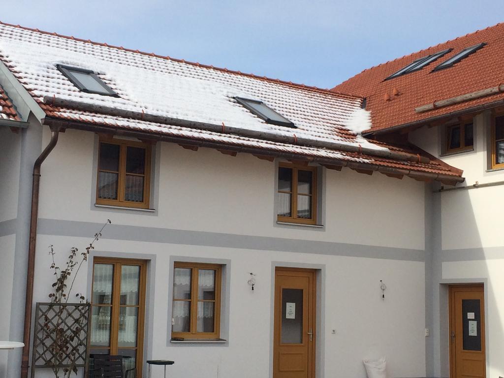 Stangl-Hof Hotel Forstinning Exterior photo